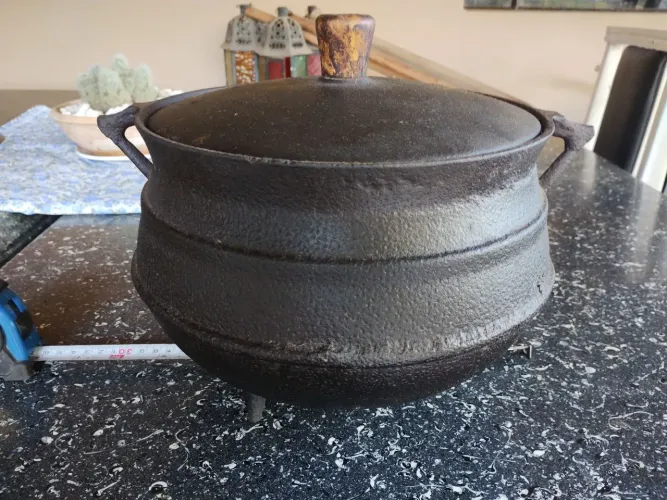 Caldeirão/panela de ferro fundido 27cm