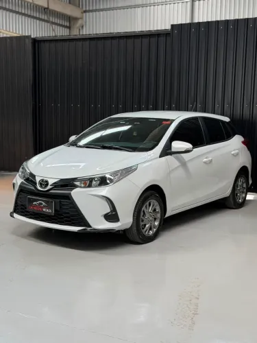 Toyota Yaris XS 1.5 Flex 16V 5P Aut. 2023