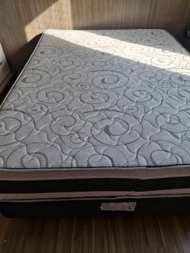 Cama casal