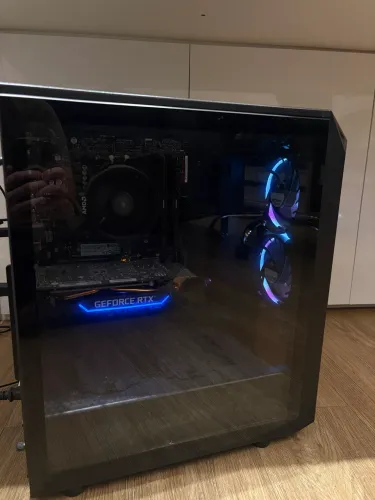 ? PC GAMER - Ryzen 5 3600X + RTX 2060 6GB