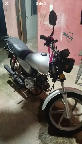 Moto funcionando peças todas novas, fiação, bateria,, estator, filtro, painel, interruptor