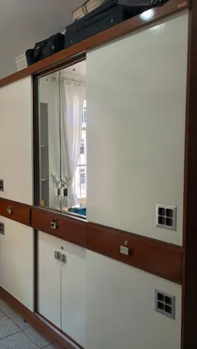 Guarda roupa Kappesberg Semi novo