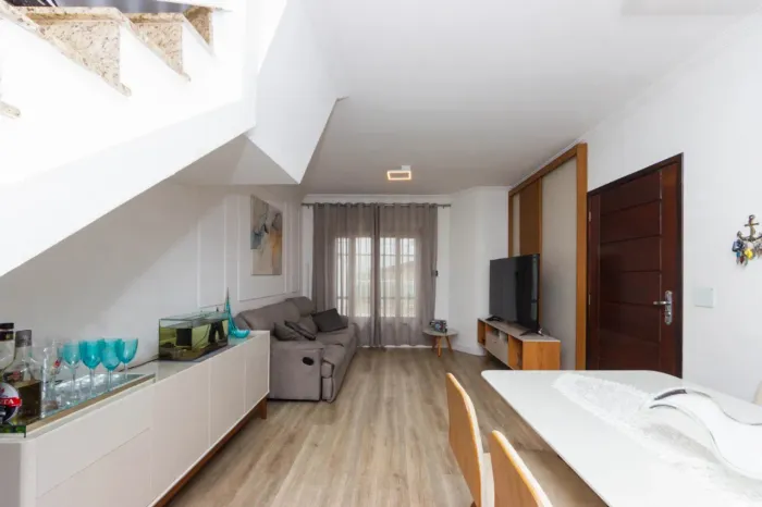 Sobrado para venda em Vila Medeiros com 3 quartos, sendo 3 suítes, 168m²