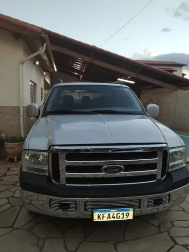 Ford F-350 3.9 8V Turbo Diesel Mec. 2001