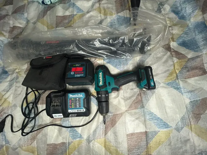 Kit nível a lase + parafusadeira e furadeira
