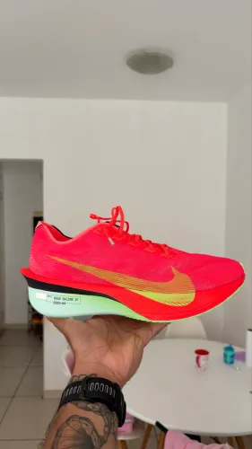Vaporfly 4