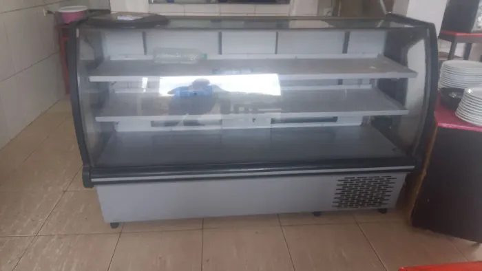 Balcão expositor refrigerado