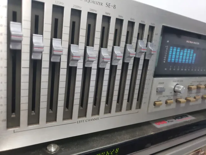 Equalizador Sansui SE-8