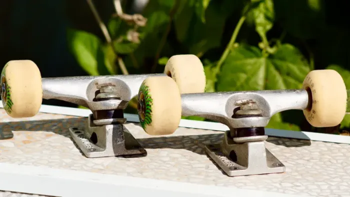 Truck gringo de Skate VENTURE com rodas SPITFIRE importadas