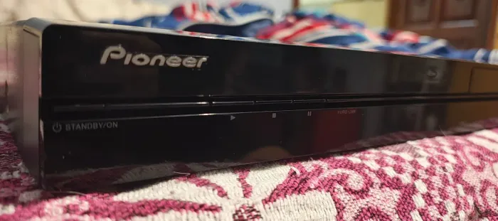 Blu-ray e DVD (Blu-ray Disc Player) Pioneer BDP-120.