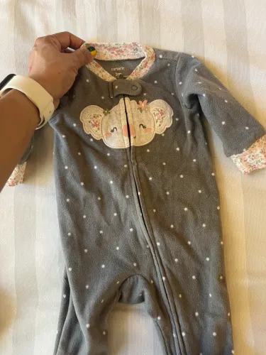 Pijama/Macacão de inverno Carter's 3 meses (Plush/ Fleece)