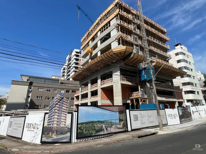 Apartamento em Cruzeiro do Sul, Criciúma
