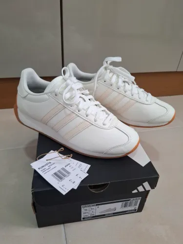Tênis adidas feminino