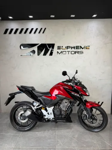 CB300F CBS 2025