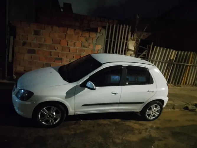 Chevrolet Celta Spirit/ LT 1.0 MPFI 8V Flexp. 5P 2012