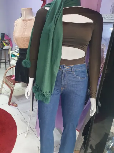 Manequins novos dois meses de uso