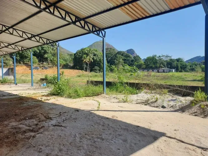 Vendo galpão em Guarapari