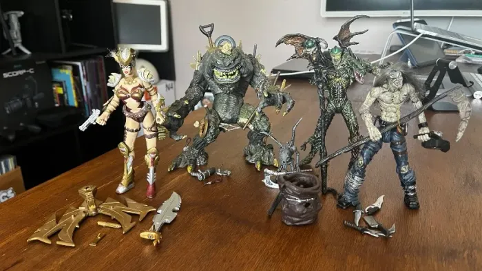 Lote de 4 figuras da série Spawn (McFarlane Toys) anos 90