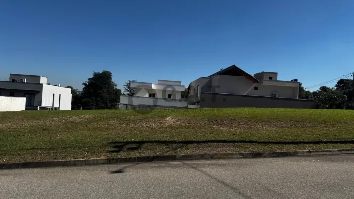Terreno em condomínio à venda em Sorocaba-SP, Jardim Res. Chacara Ondina 390m² de área