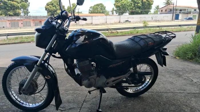 Vende-se moto 150