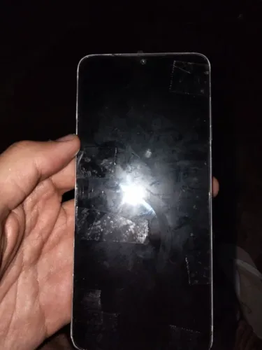 Celular usado pra negociar