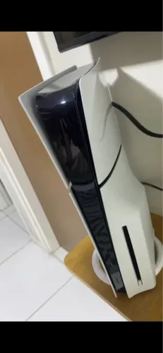 PLAYSTATION 5 SLIM