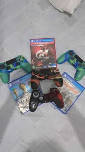Play 4