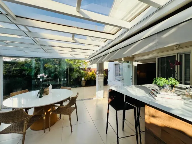 Casa à venda em Campinas, Mansões Santo Antônio, com 3 quartos, com 181 m², Le Monde Ávila