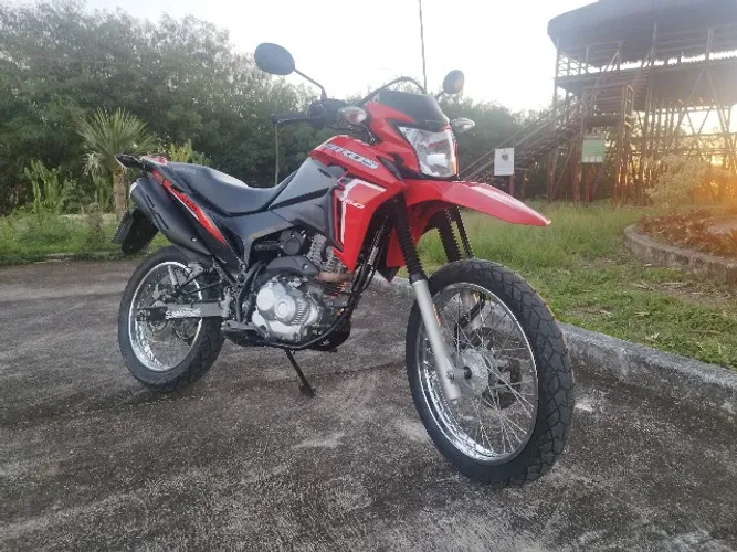 HONDA NXR 160 BROS ESDD 2023/2024 - ESTADO DE NOVA!