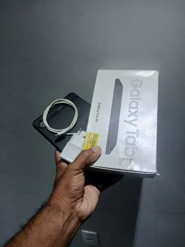 Tab A9 64 gb seminovo + acessórios (Dispenso curiosos/não abaixo o valor)