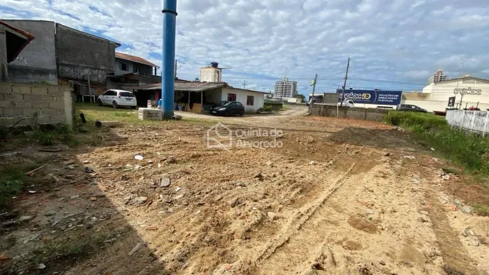 Aréa Comercial - Biguaçu