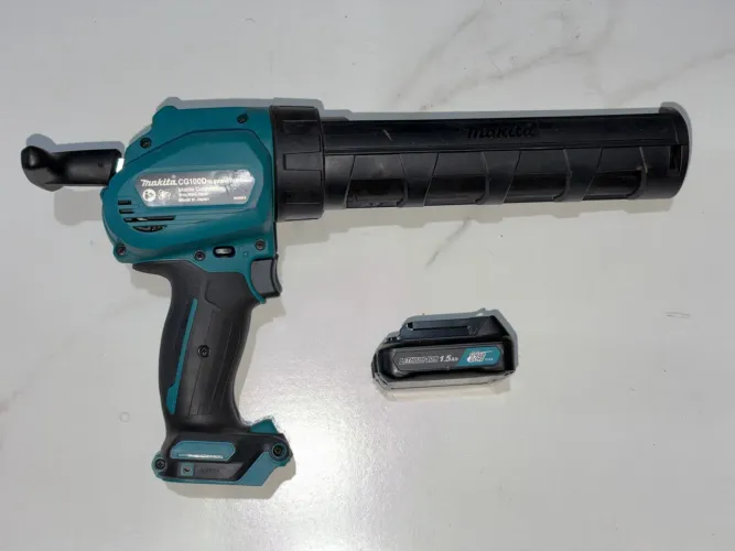 Aplicador Makita CG100D Zerado usado 3X + Bateria