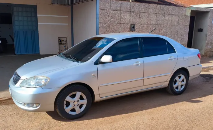 Toyota Corolla XEI 1.8/1.8 Flex 16V Aut. 2005