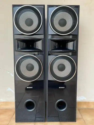 Par de Caixa de som do Home Theater Sony Muteki 185 RMS cada Torre SS-MSP7500 funcionando
