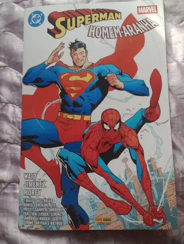 Superman e Homem Aranha capa por Jorge Jiménez
