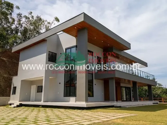 Casa (Em condomínio), com 5 quartos e 6 banheiros à Venda, 516 m² em Domingos Martins/ES