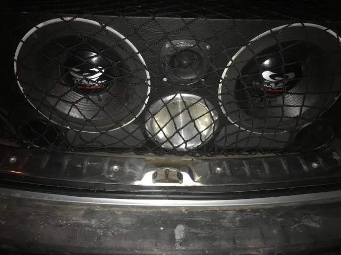 VENDE SOM AUTOMOTIVO