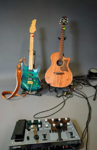 Guitarra Super Strato Music Maker Verde
