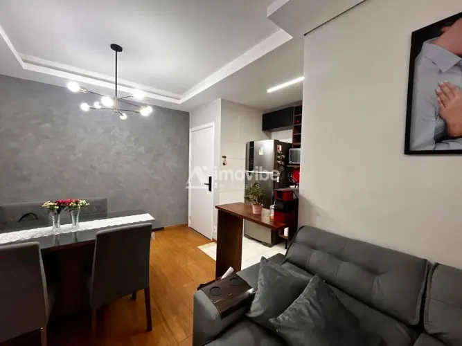 Apartamento com Suíte e Varanda em Condomínio Completo - Jardim São Francisco - Santa Bárb