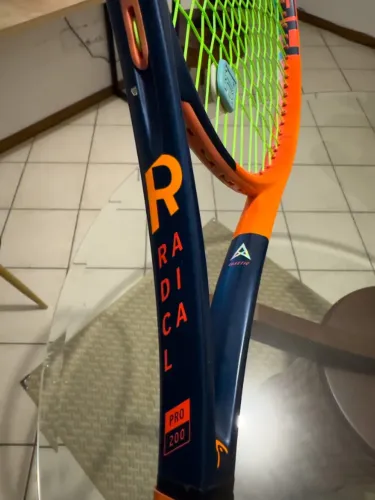 HEAD Radical Pro 200 ? Solinco Hyper-G Soft