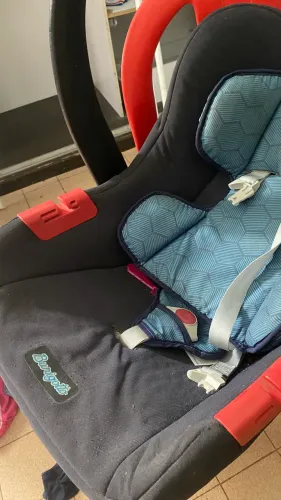 Bebê conforto burigotto azul