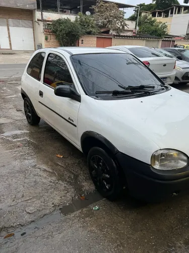 Chevrolet Corsa Super 1.0 MPFI / 2P E 4P 1998