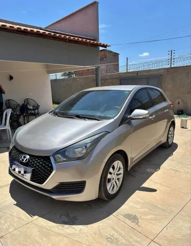 Hyundai HB20 Unique 1.0 Flex 12V Mec. 2019