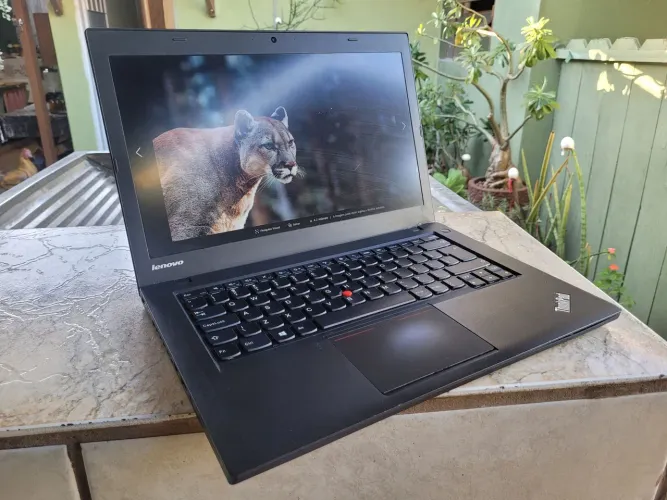 Computador/Notebook Lenovo i5 8GB RAM 240GB SSD