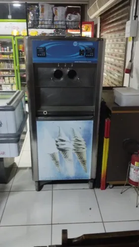 Máquina de sorvete expresso Italianinha 