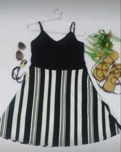 Vestido de Alça Rodado curto