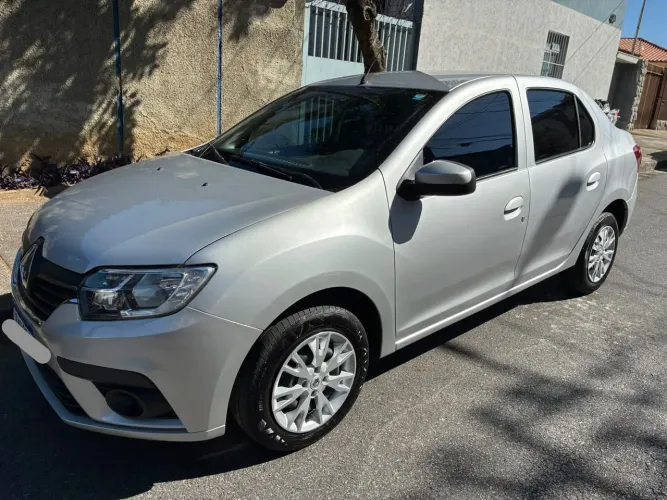 Renault Logan Zen Flex 1.0 12V 4P Mec. 2021
