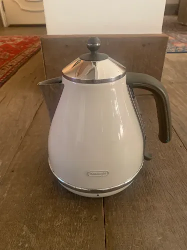 CHALEIRA ELETRICA DELONGHI ICONA VINTAGE NOVISSIMA