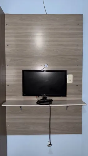 Painel para TV (TV NÃO INCLUSA) - R$ 200,00