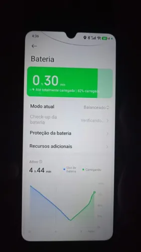 Vendo poco c75 tenho nota fiscal 256 g 8 de ram 50 megapix 